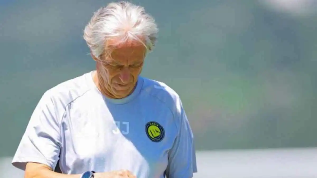 بطلب من جيسوس.. النصر السعودي يفاوض حارس مرمي مانشستر سيتي