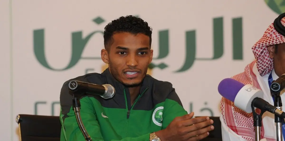 وفاة والد نايف هزازي لاعب النصر السعودي