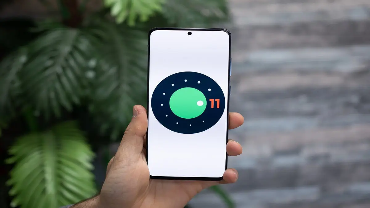 "أندرويد 11" يحظر التلاعب بملامح الوجه في الهواتف الذكية