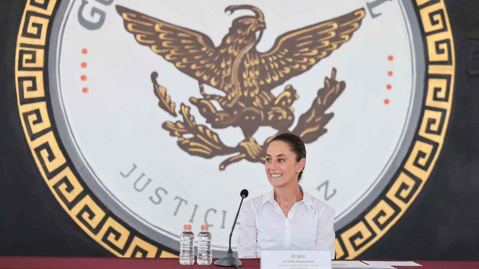 الرد بالمثل.. المكسيك تحذر ترامب من عواقب الرسوم الجمركية