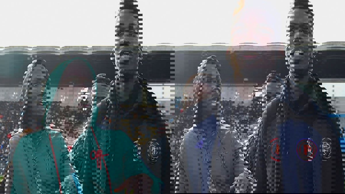 سجن شقيق بول بوغبا و4 آخرين بتهمة الابتزاز