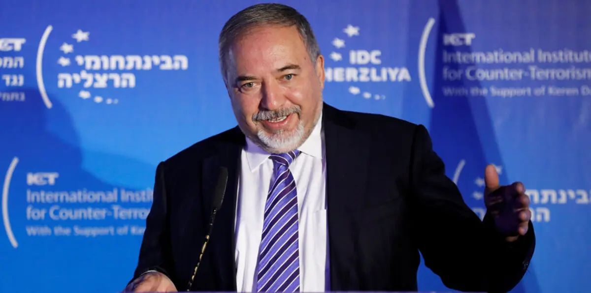 ليبرمان: الجيش اللبناني أصبح جزءًا من منظومة "حزب الله"