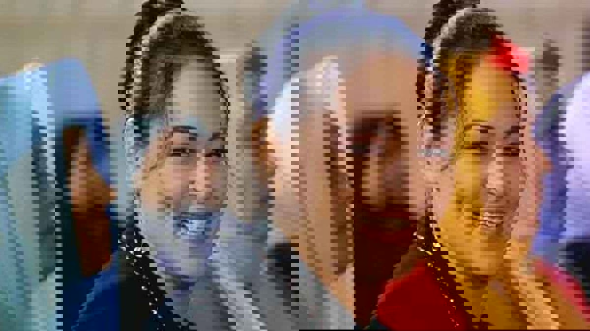 نيفين مندور: لم اعتزل لكن تعرضت لـ"أزمات" أبعدتني عن الفن