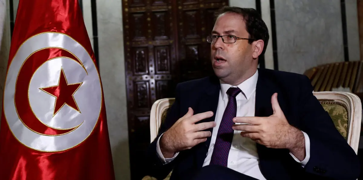 تونس.. دعوات تطالب السبسي بعرض حكومة الشاهد على البرلمان للتصويت على الثقة بها