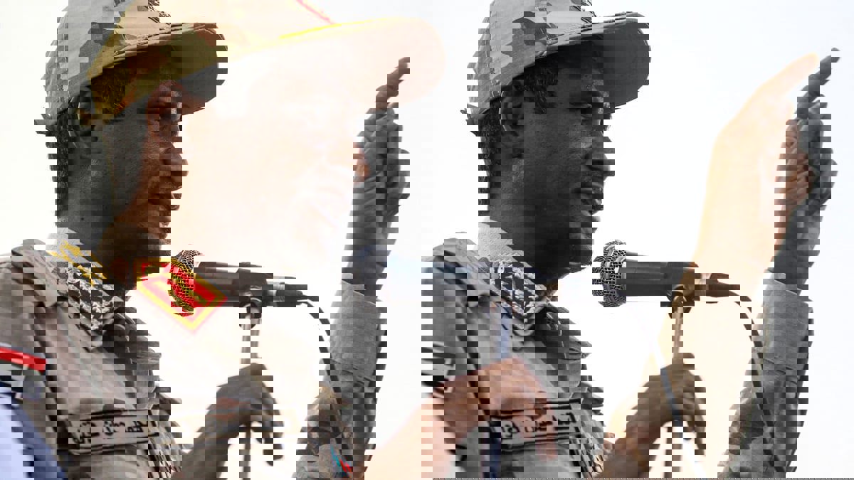 السودان.. حميدتي يحذّر من اتفاقيات وحوارات "تحت الطاولة"