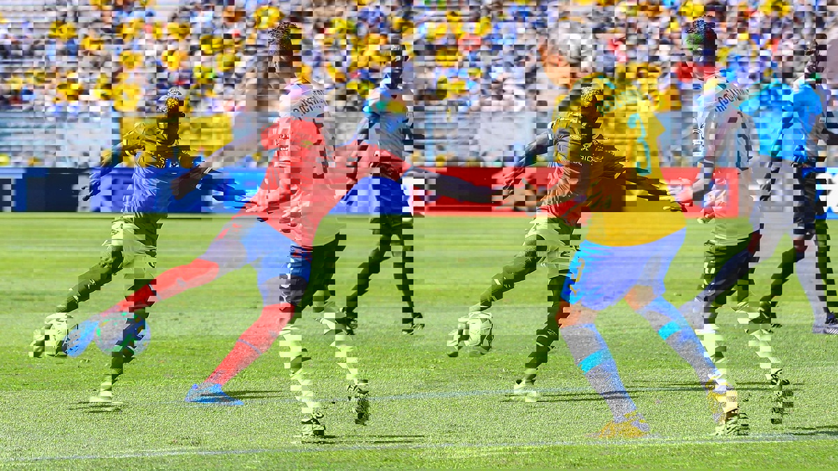 "كاف" يكشف موقفه من استمرار البطولات الأفريقية بعد تفشي فيروس كورونا