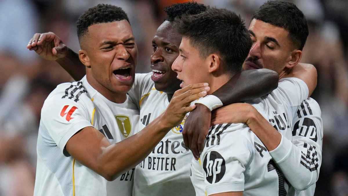 ماذا قال مبابي لفينسيوس قبل أن يتنازل له عن ركلة الجزاء؟