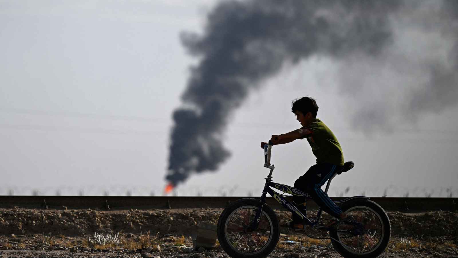 183 دولارا شهريا.. عراقيون يطالبون بنصيبهم من العائدات النفطية