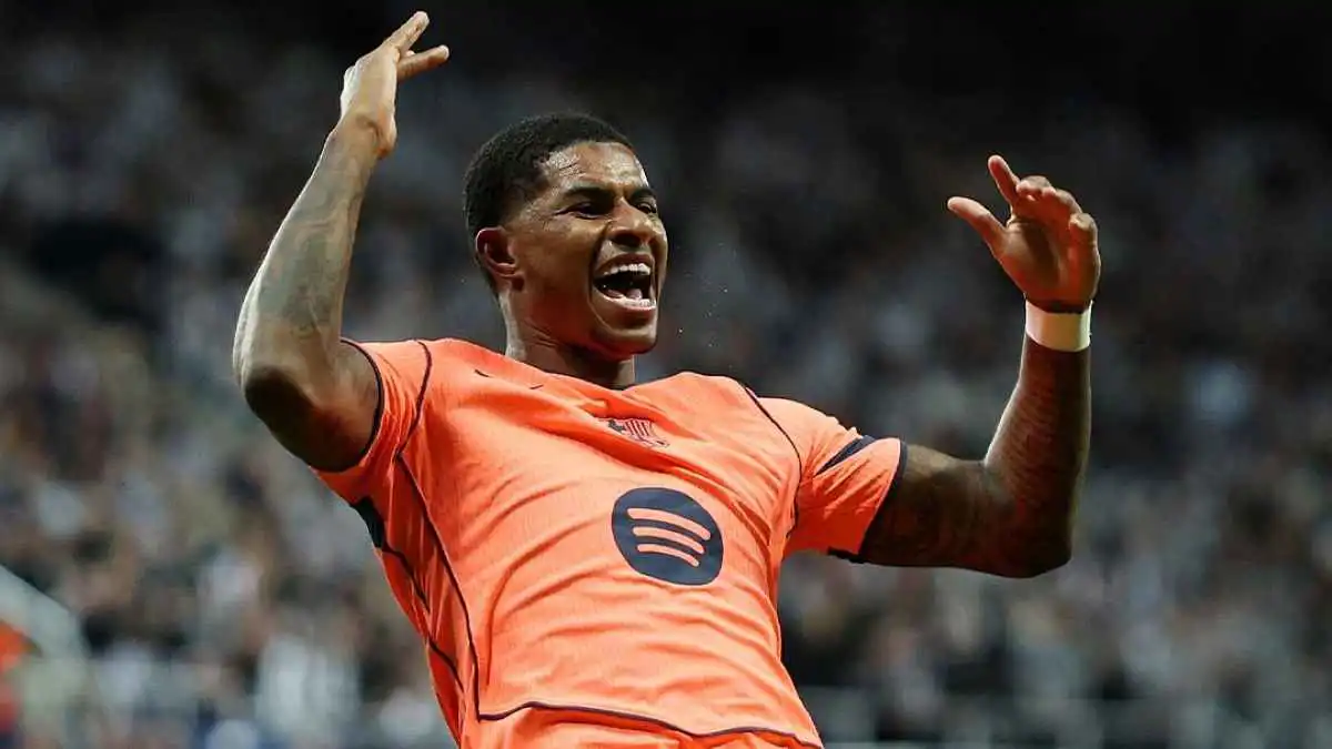 كم بلغت سرعة تسديدة راشفورد في هدف برشلونة أمام نيوكاسل؟ (فيديو)