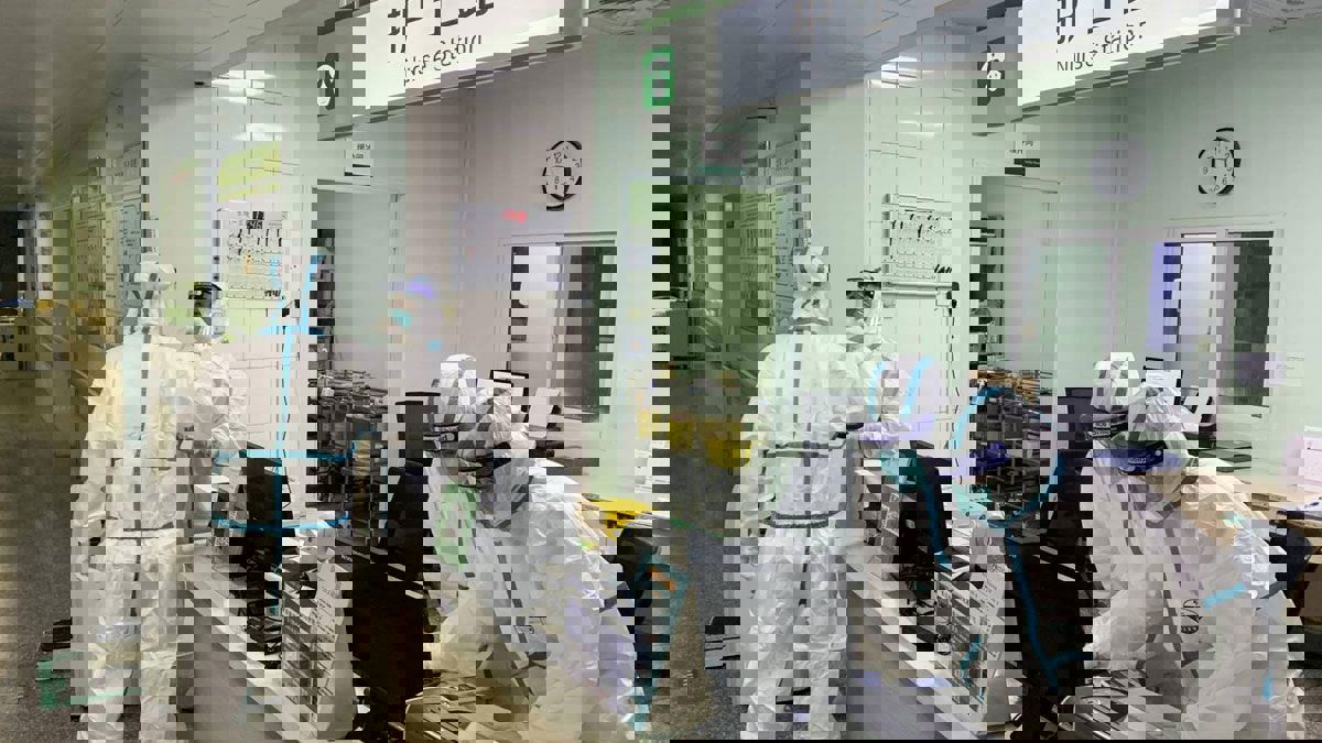 الصين تعلن عن 1372 حالة إصابة مؤكدة بفيروس كورونا