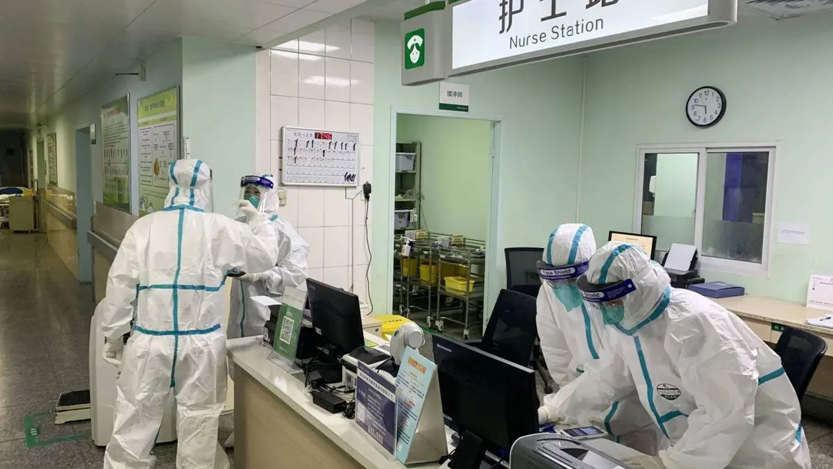 الصين تعلن عن 1372 حالة إصابة مؤكدة بفيروس كورونا