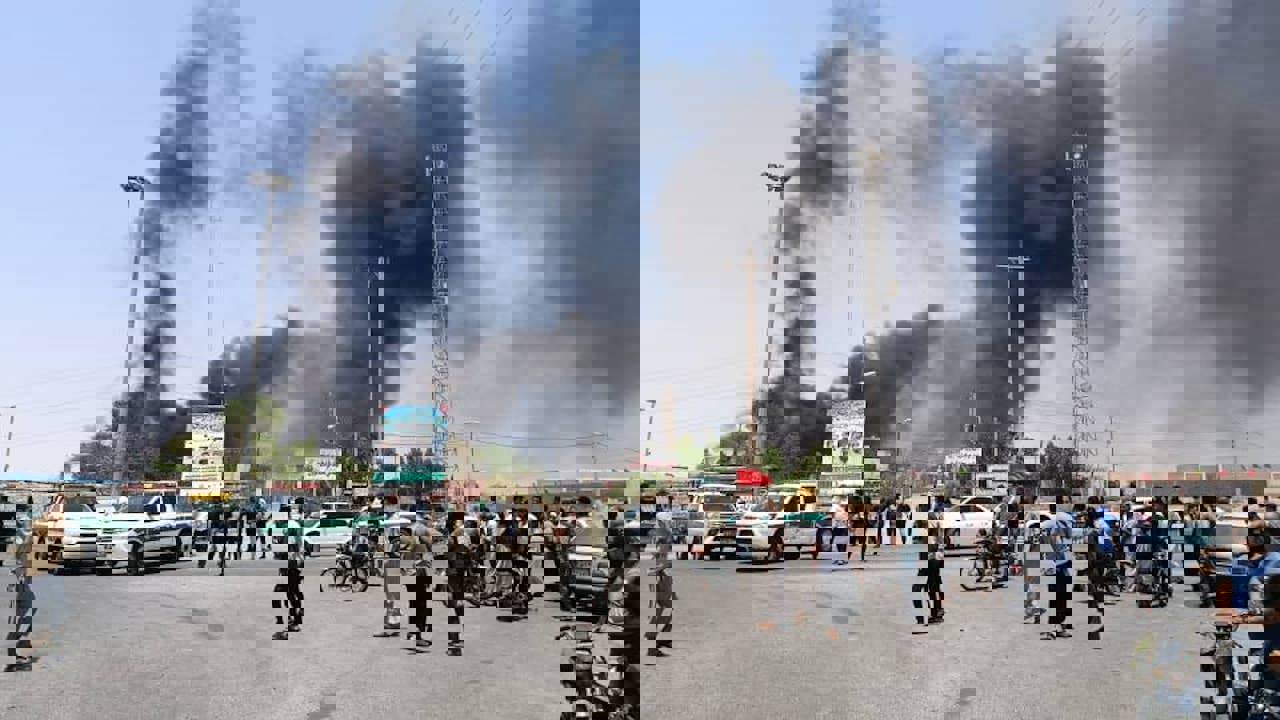 "إنذار عاجل" من الجيش الإسرائيلي بإخلاء المنشآت النووية في إيران