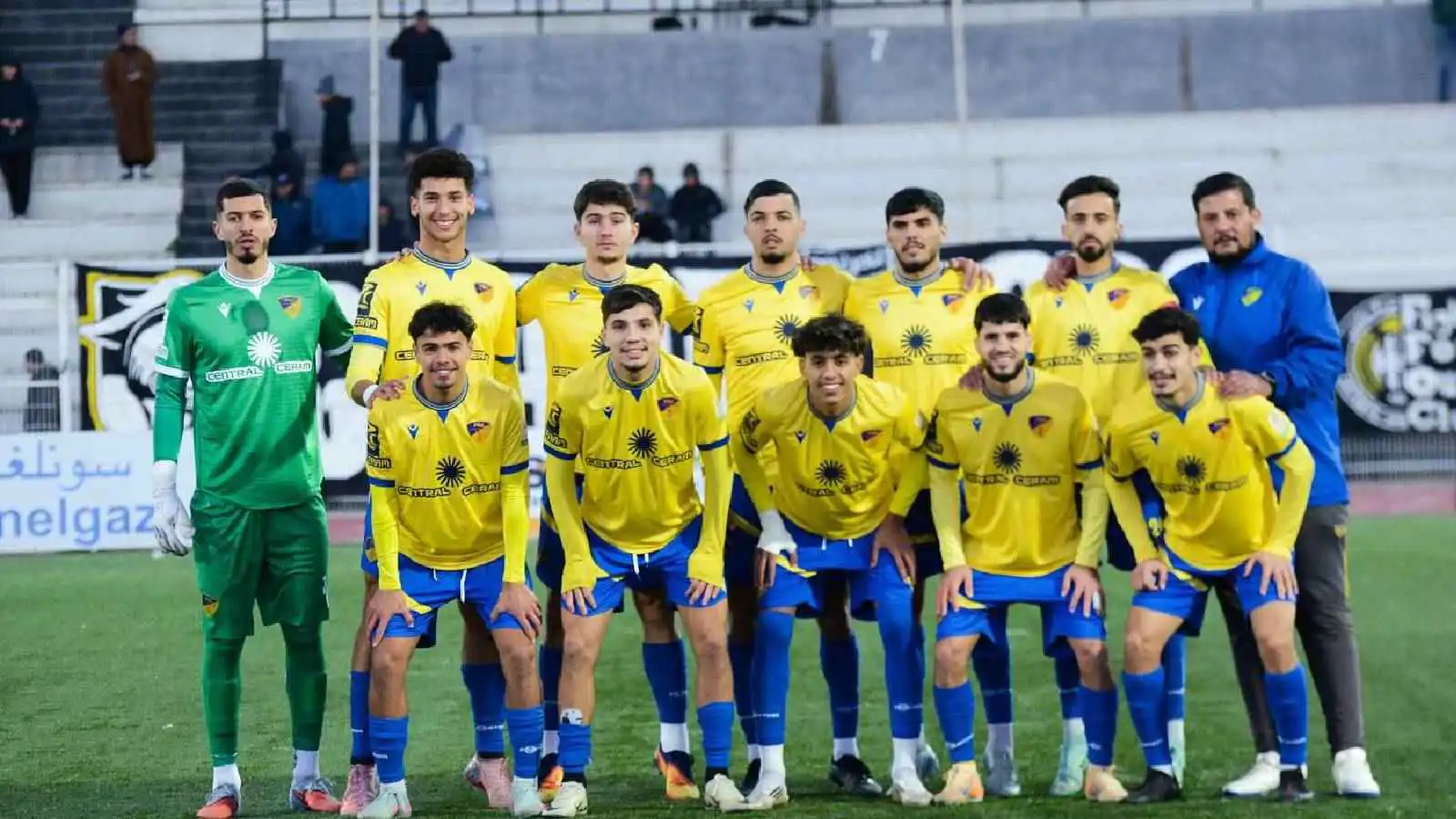 سبورتنغ لشبونة يقدم عرضاً رسمياً لضم نجم بارادو الجزائري