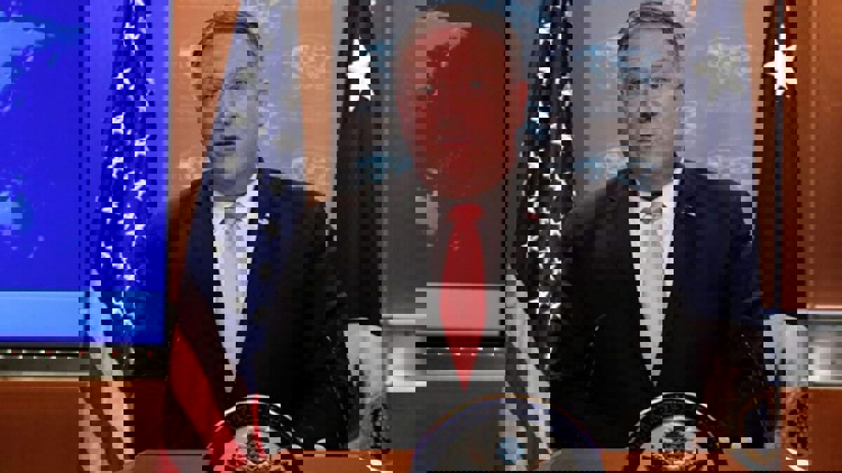 بومبيو يؤكد أنه شارك في اتصال هاتفي بين ترامب ورئيس أوكرانيا