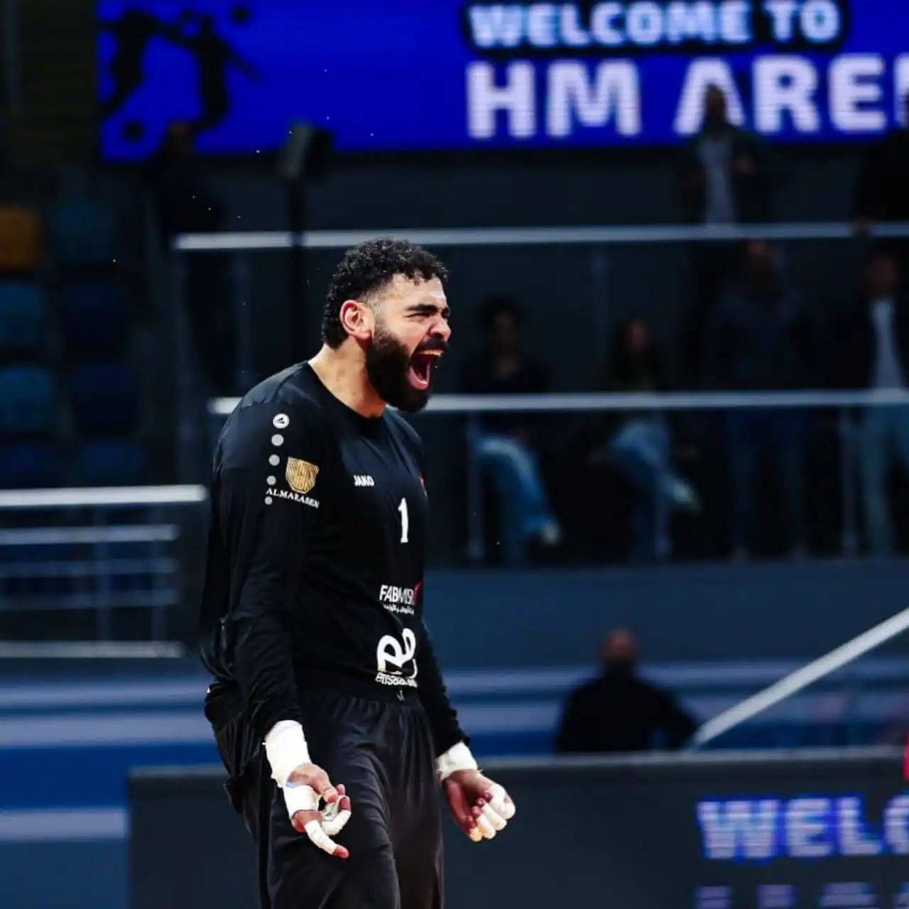 عبد الرحمن حميد حارس مرمى الأهلي المصري لكرة اليد