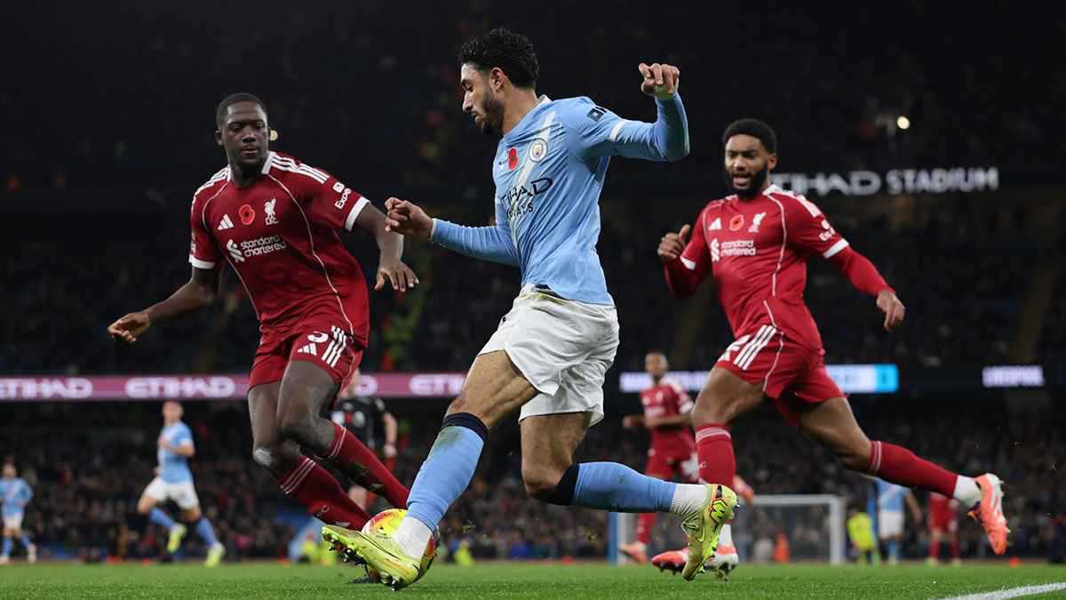 الموعد والقنوات الناقلة لمباراة ليفربول ومانشستر سيتي في الدوري الإنجليزي 