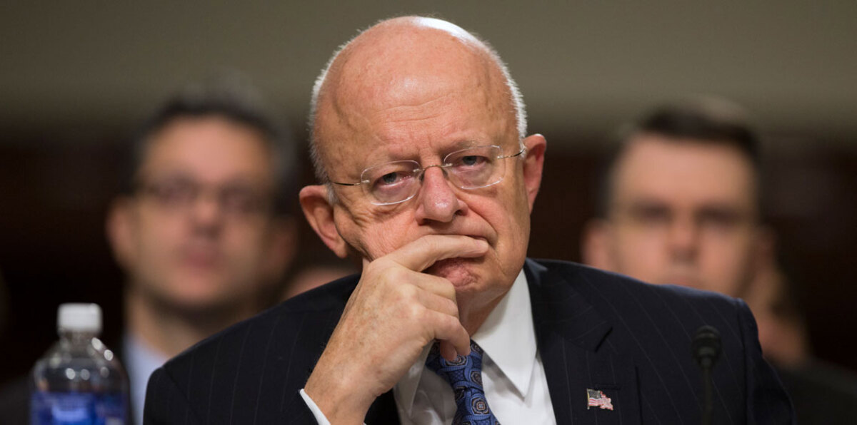 كلابر: فضيحة "ووترغيت" تتضاءل أمام قضايا ترامب