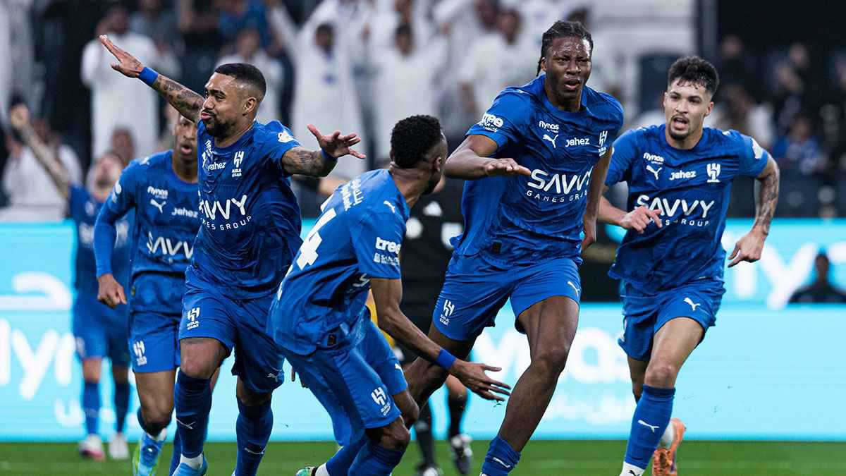6 شروط.. ماذا يحتاج الهلال لهز صدارة النصر السعودي؟ 