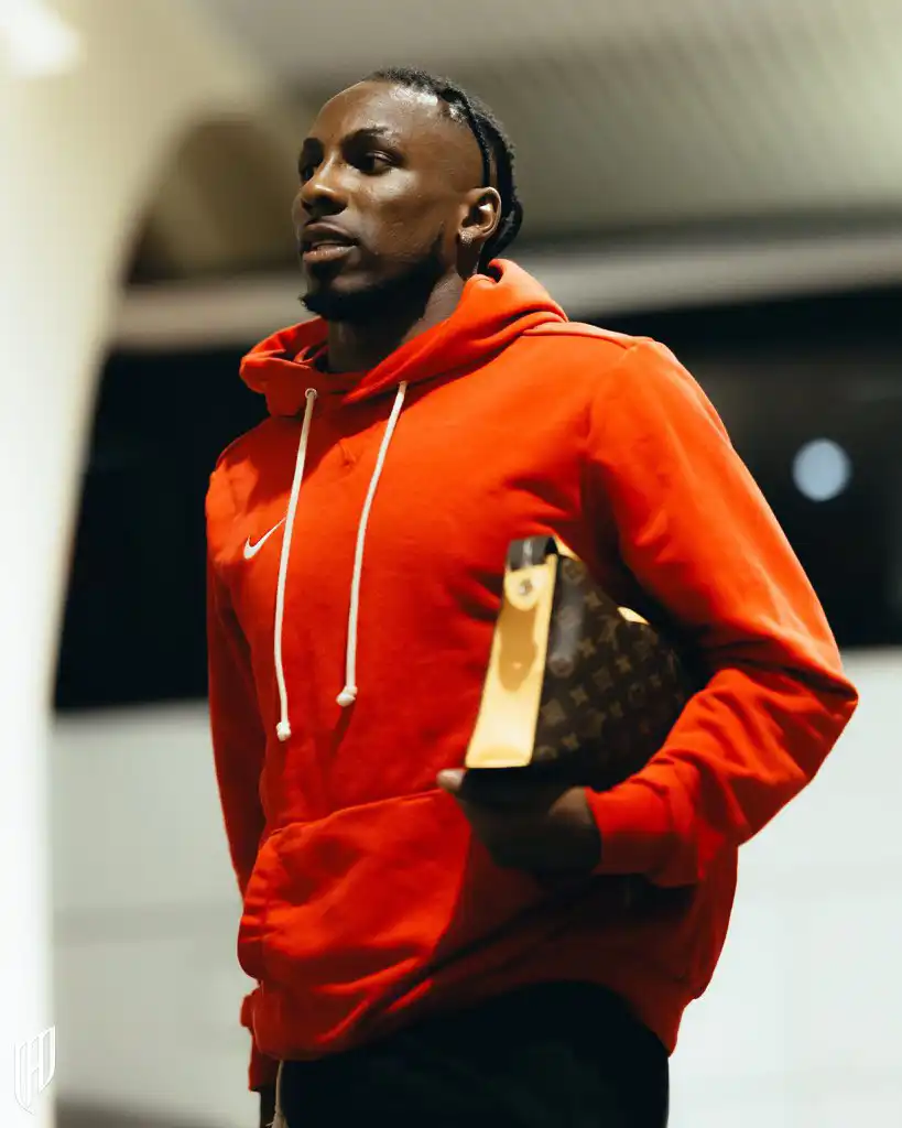 جوليان كينيونيس