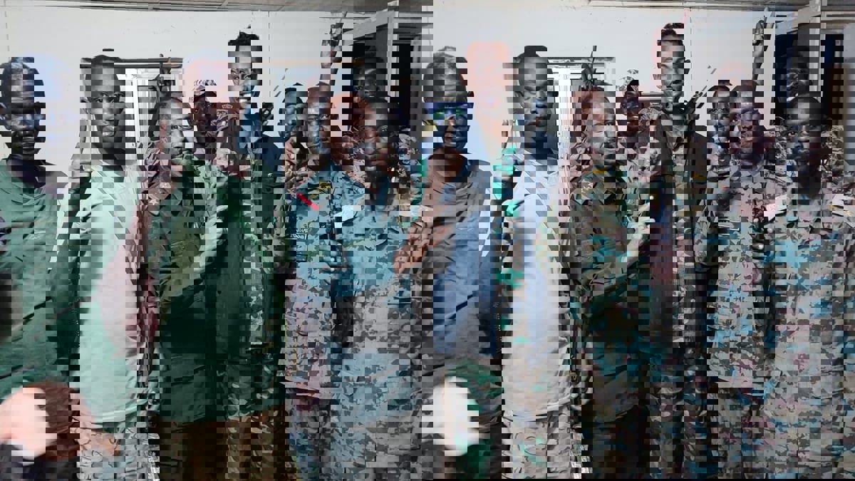 تلاحقها الاتهامات.. ما سرُّ العلاقة بين كتيبة "البراء بن مالك" والجيش السوداني؟