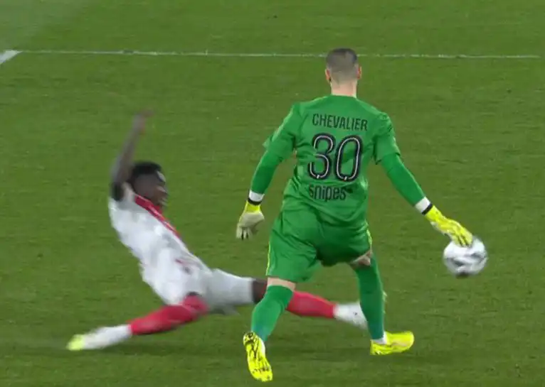 لقطة الإصابة