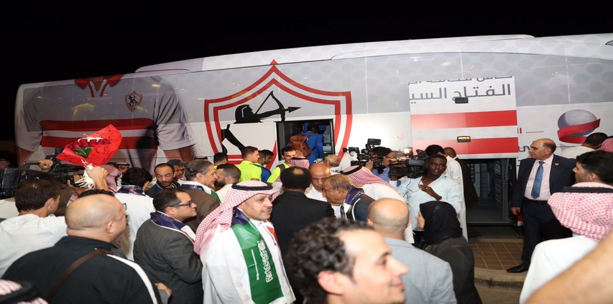 تركي آل الشيخ ينتقد اتحاد الكرة السعودي لاستقبال بعثة الزمالك بـ"العرضة" (صورة)