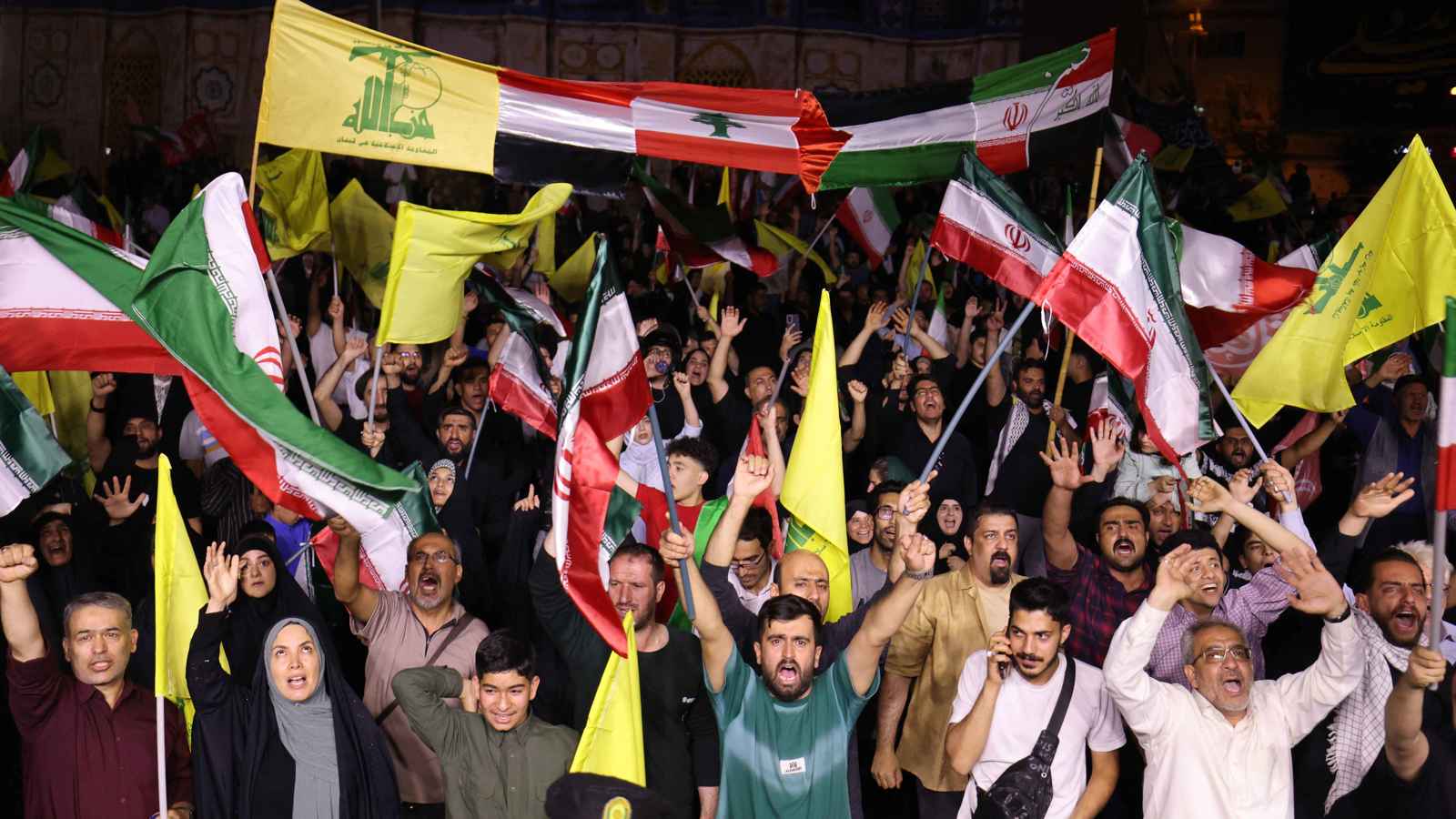 نيويورك تايمز: "لحظة وجودية" تقرب إيران من السلاح النووي