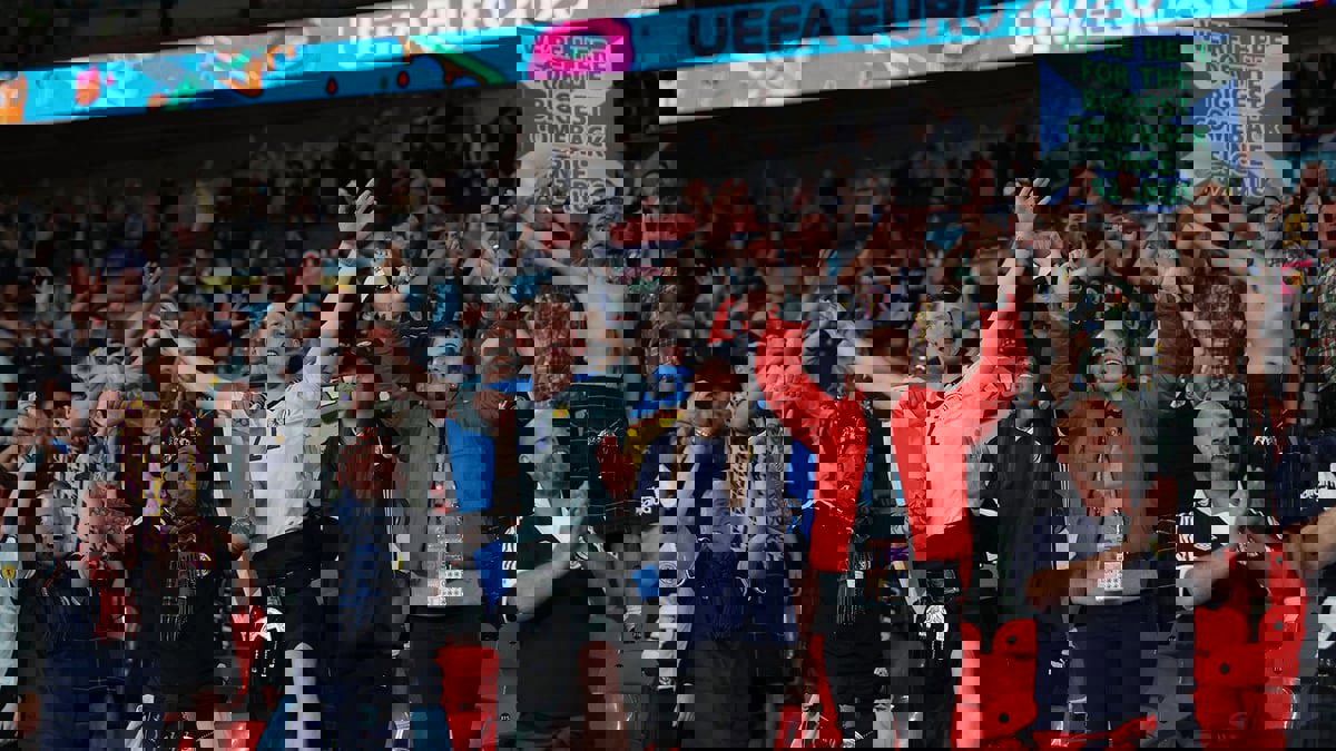 الموافقة على حضور 60 ألف متفرج في قبل النهائي والمباراة النهائية لـ"يورو 2020"