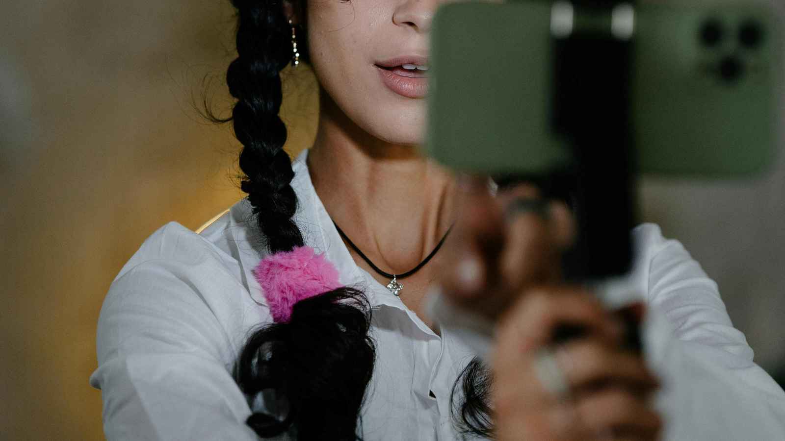 الجزائر.. ملاحقة صناع المحتوى الهابط وفرض عقوبات قاسية