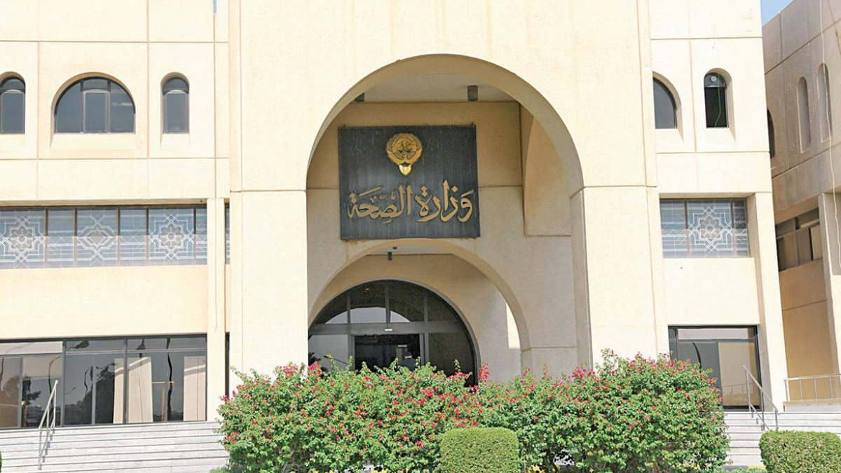 الفحوصات تكشف إصابة 42 عسكريا كويتيا بالإيدز