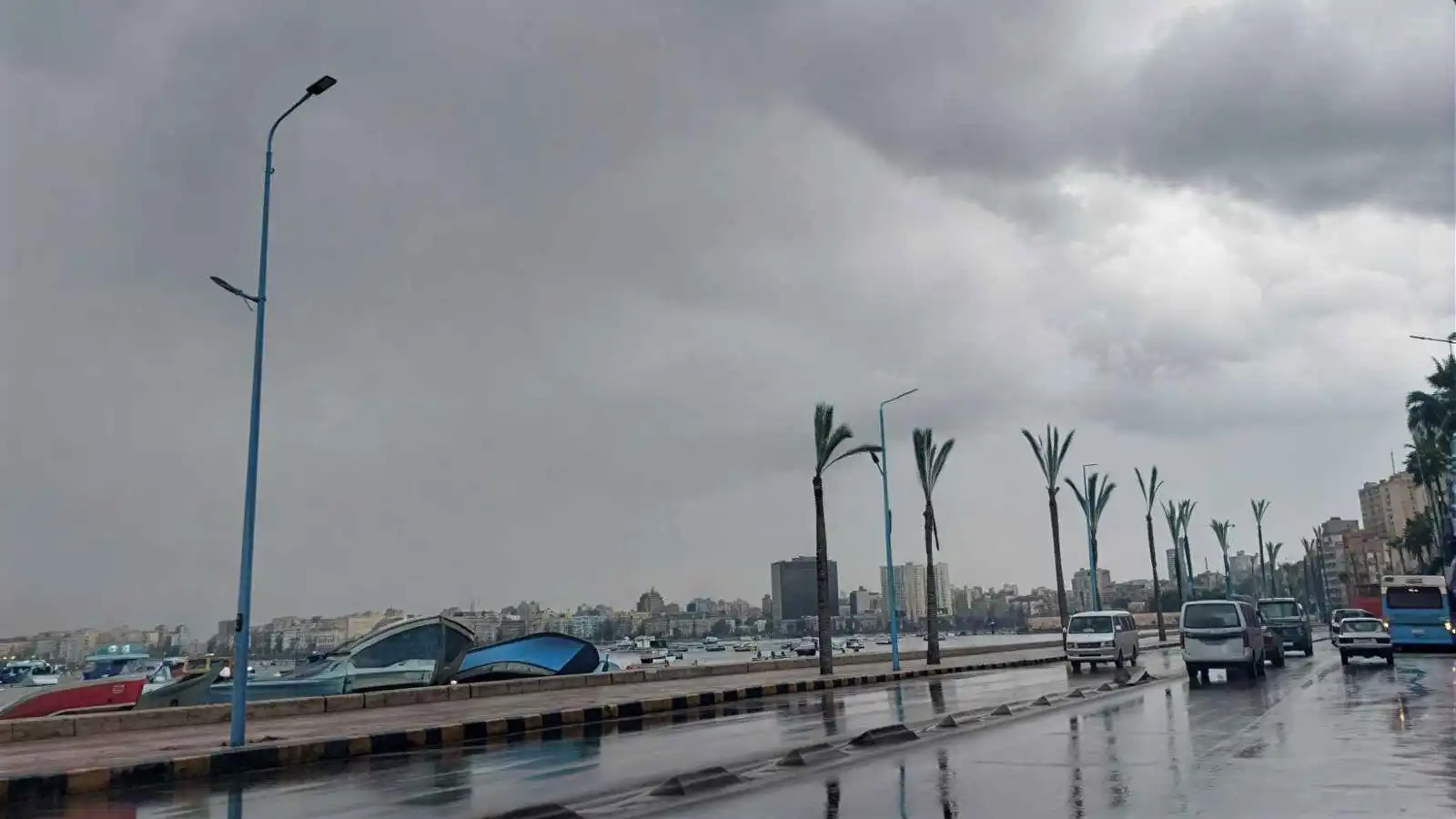 تعطيل الدراسة بـ 3 محافظات مصرية بسبب الأحوال الجوية