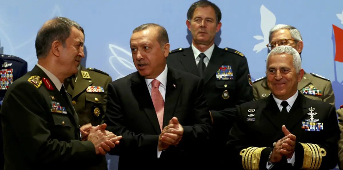 بالصور.. آخر ظهور لـ اردوغان قبل الانقلاب العسكري في تركيا