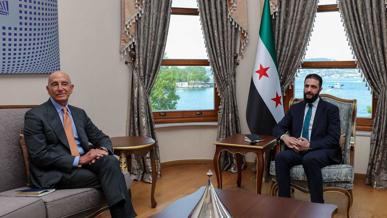 بعد تصريحات باراك عن بدائل للنظام المركزي.. ماذا "تطبخ" واشنطن لسوريا؟