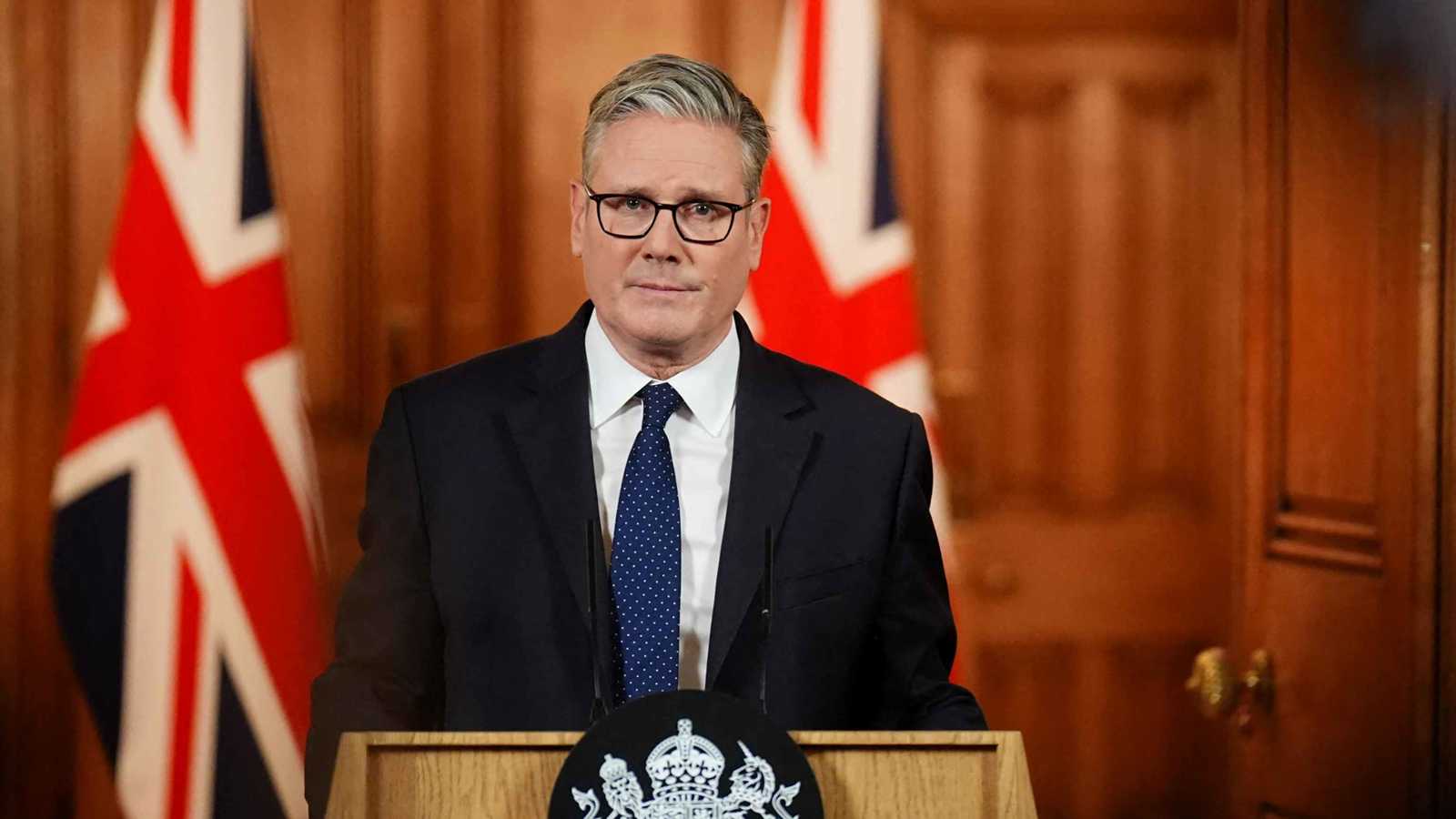 لكبح تدفق المهاجرين عبر "القنال".. ستارمر يستضيف قادة غربي البلقان ‎