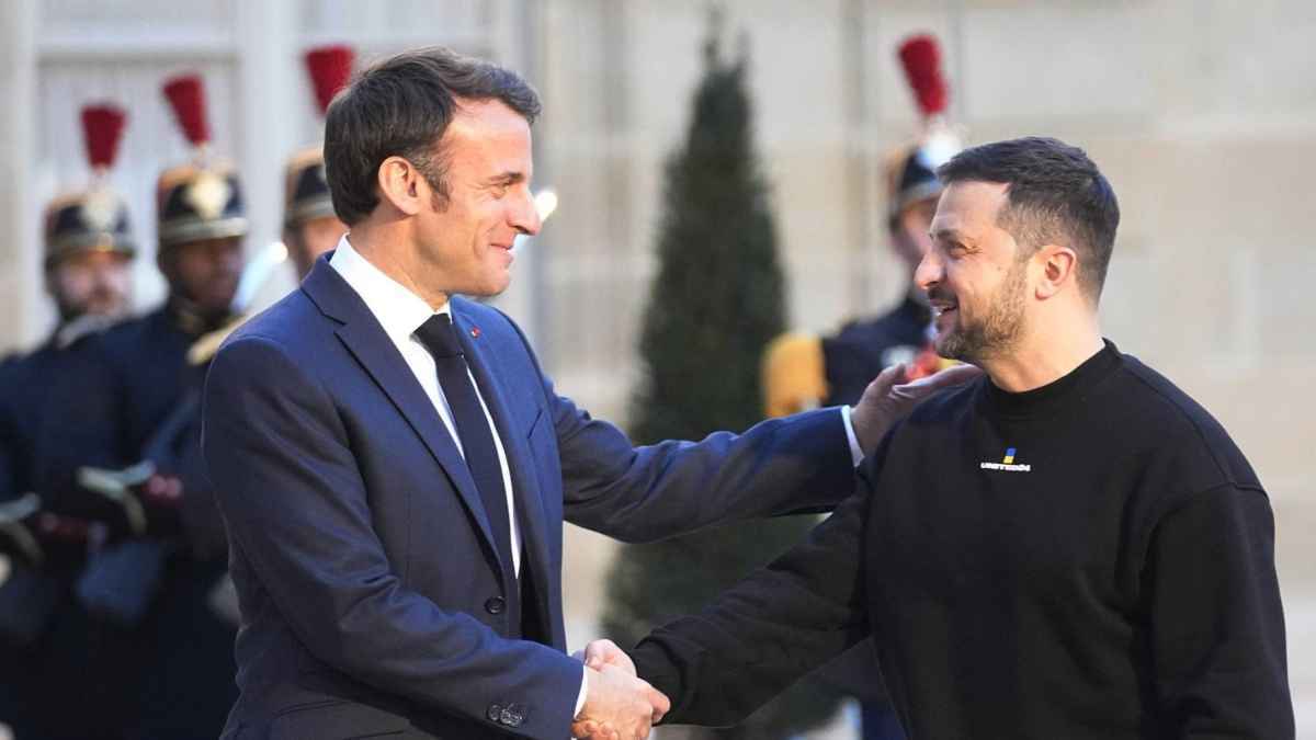 ساعياً لـ"مزيد من الدعم".. زيلينسكي إلى باريس وروما وبرلين