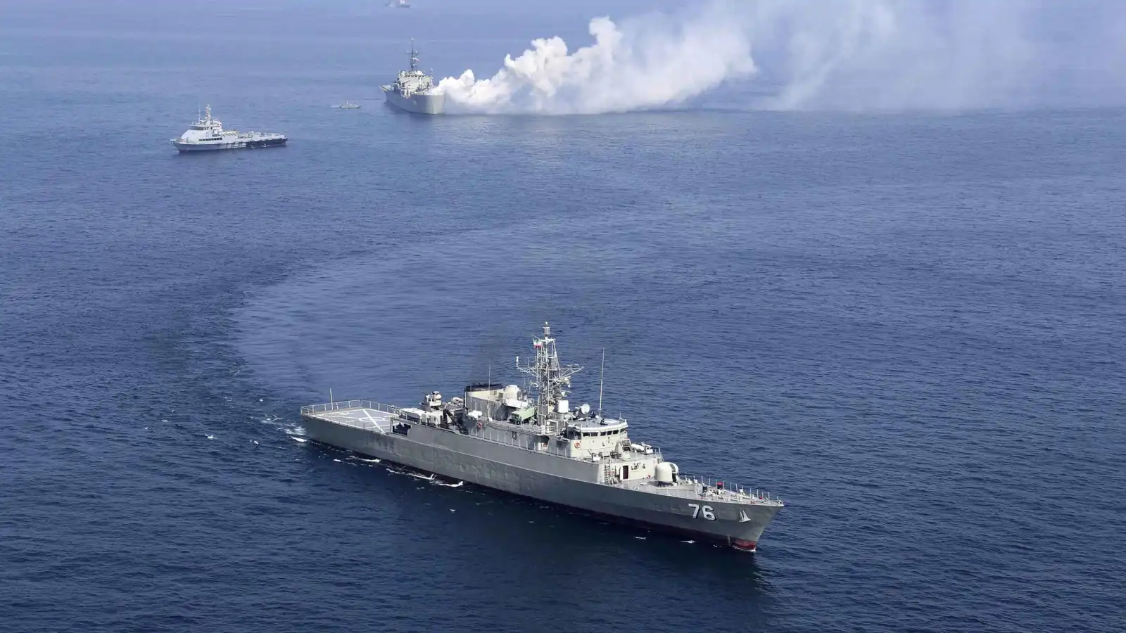 واشنطن تعلن تدمير أكثر من 150 سفينة تابعة للبحرية الإيرانية