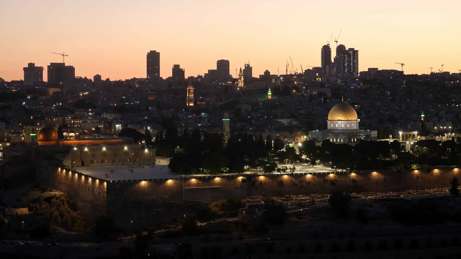 مغلق لليوم الـ17.. إسرائيل تمنع الصلاة والاعتكاف في المسجد الأقصى