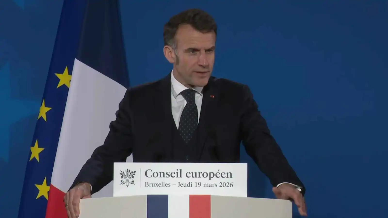 ماكرون يكشف ملامح مهمة تأمين الملاحة في هرمز وسط حرب إيران