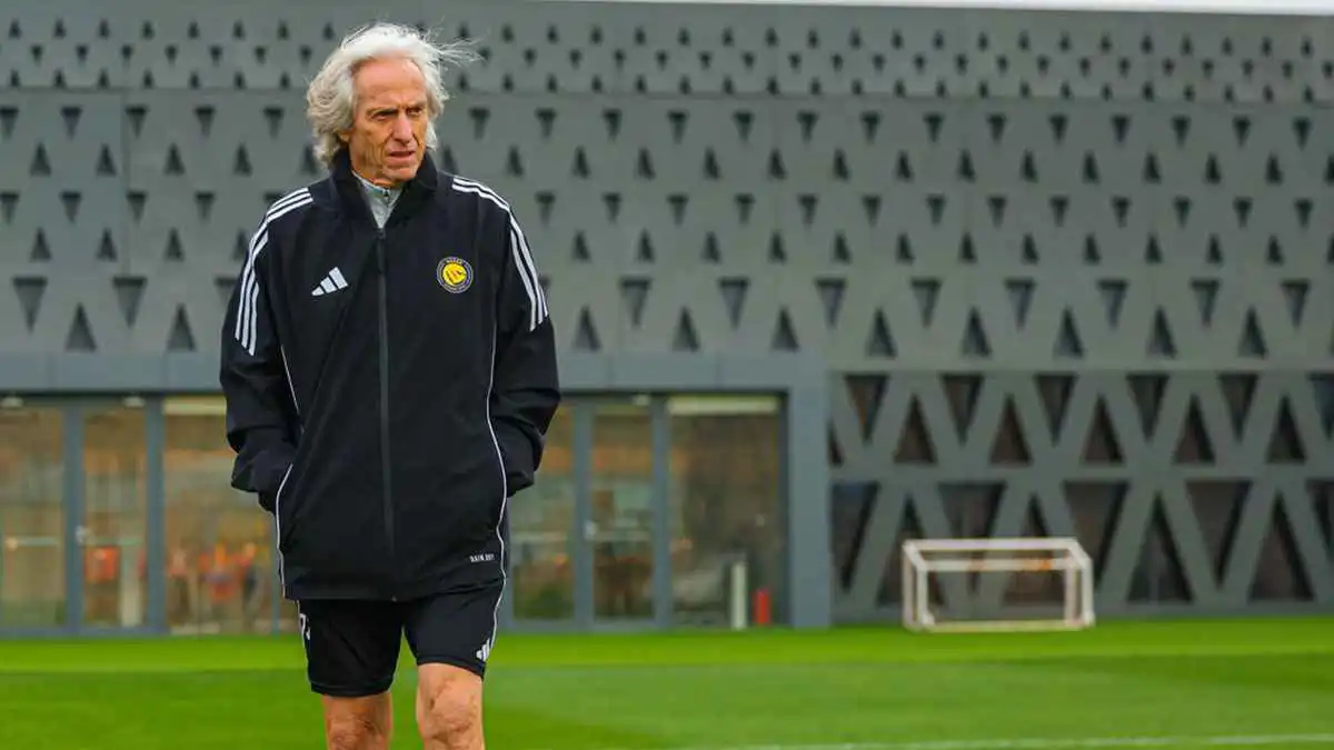 ما سر غضب جيسوس من فترة التوقف الحالية؟