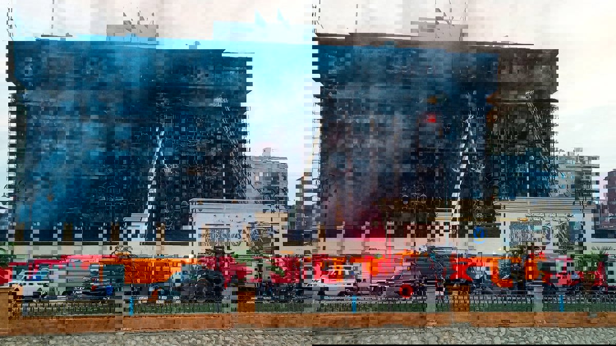 حريق الإسماعيلية يعيد للأذهان سلسلة مآسٍ خلفتها النيران في مصر

