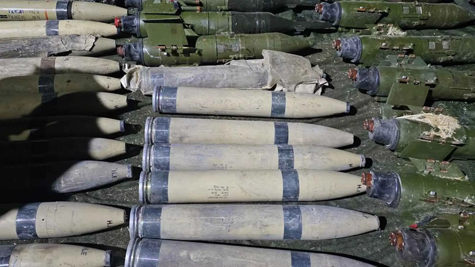 سوريا.. ضبط شحنة صواريخ "ضخمة" قبل وصولها إلى السويداء (فيديو)