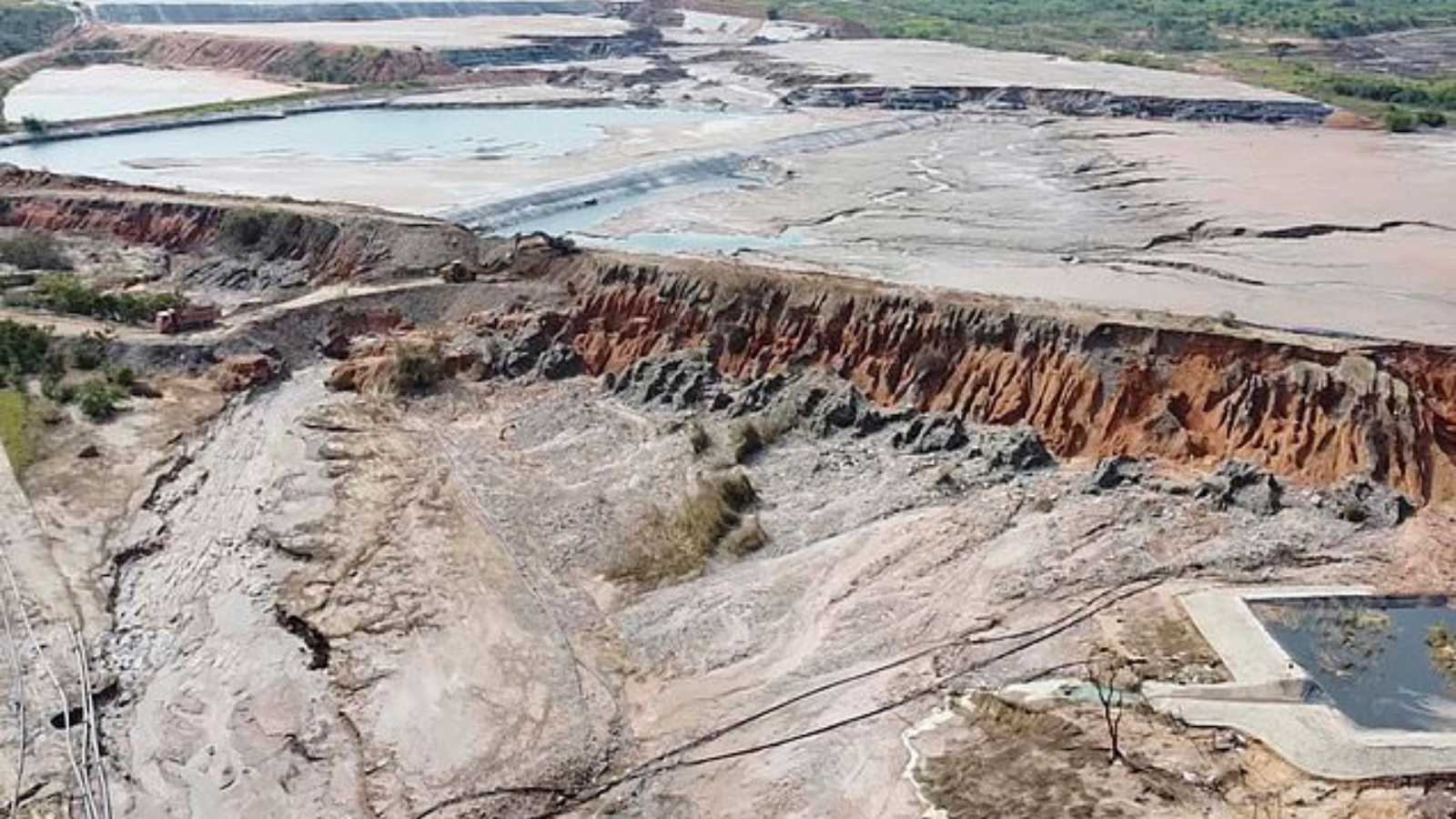 زامبيا.. إجلاء موظفين أمريكيين خوفا من "تسرب سام"