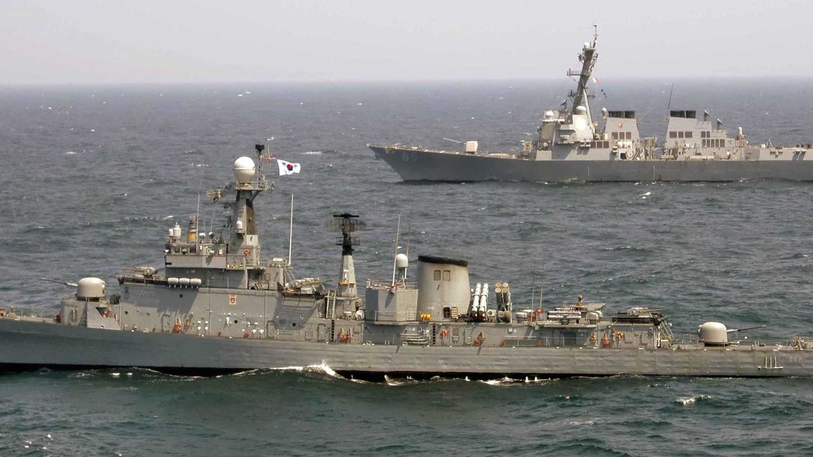 "طلقات تحذيرية".. التوتر يشتعل بين سيؤول وبيونغيانغ بعد خرق بحري