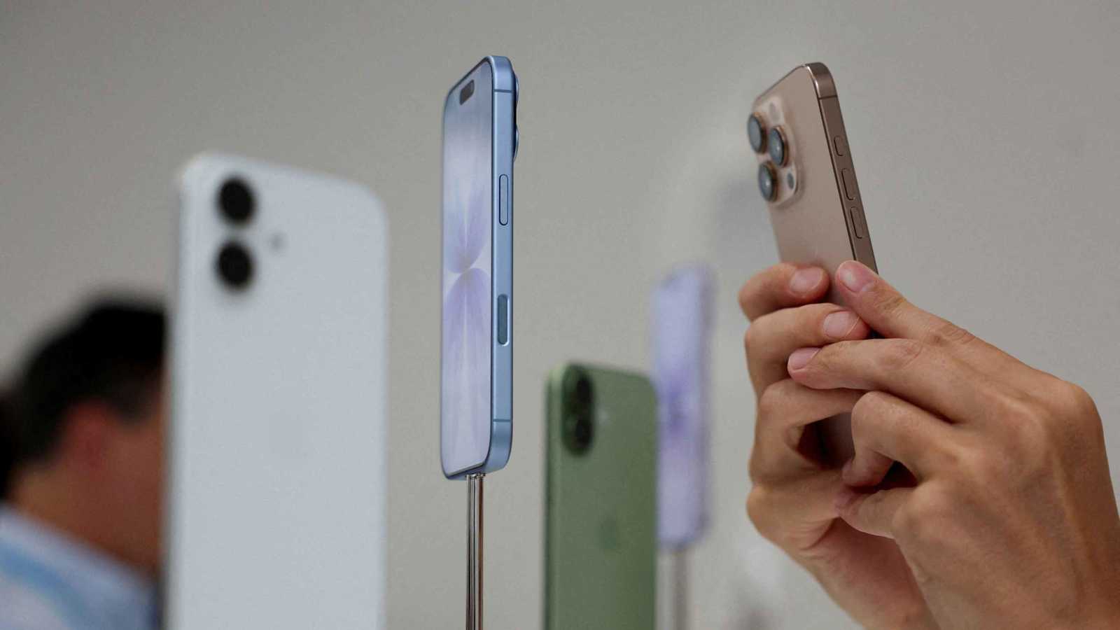 أبل تبدأ قريبا استقبال "الطلب المُسبق" على جهاز "آيفون إير" في الصين