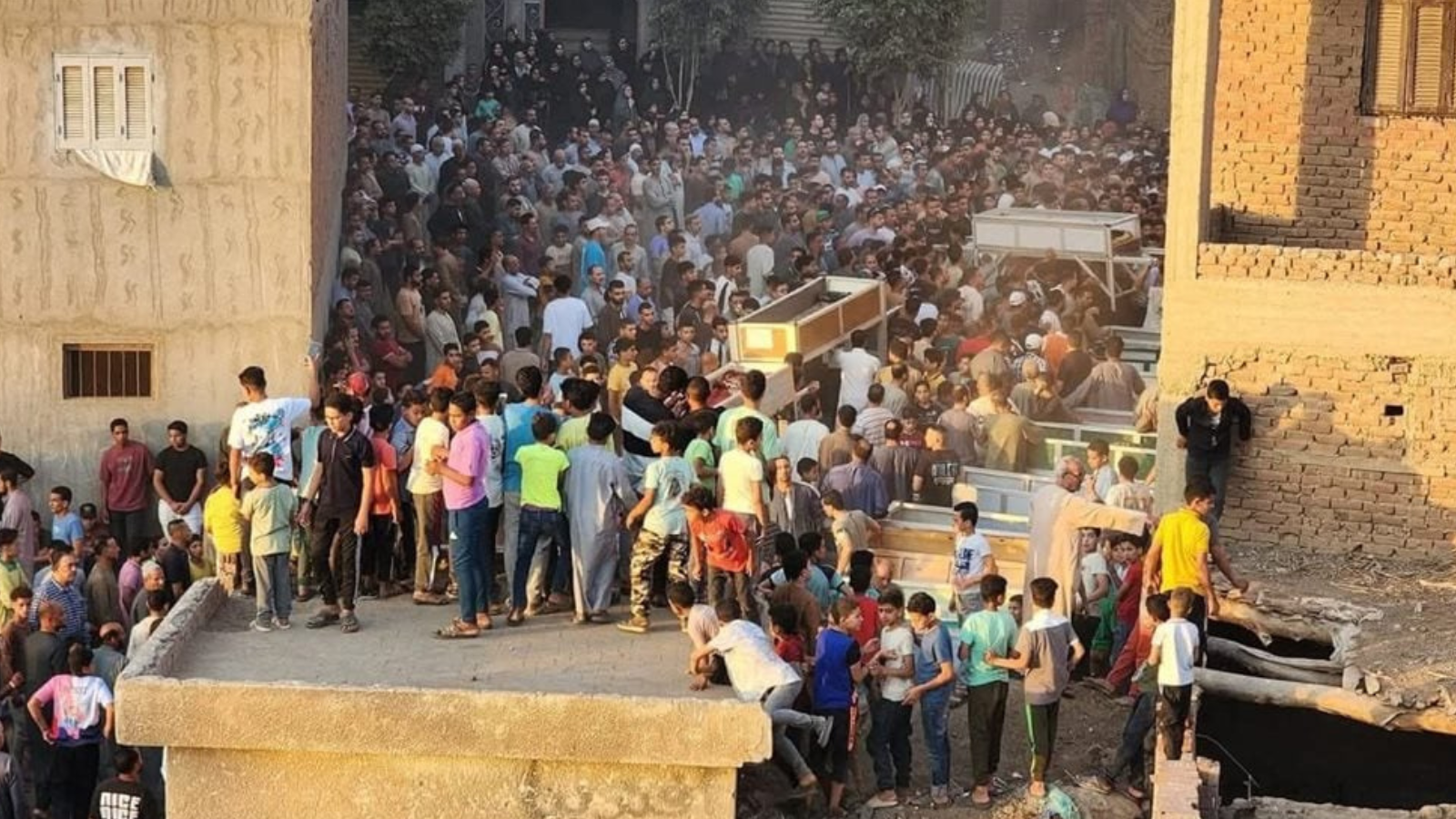 مصر.. ضبط سائق تسبب في مصرع 19 فتاة في المنوفية