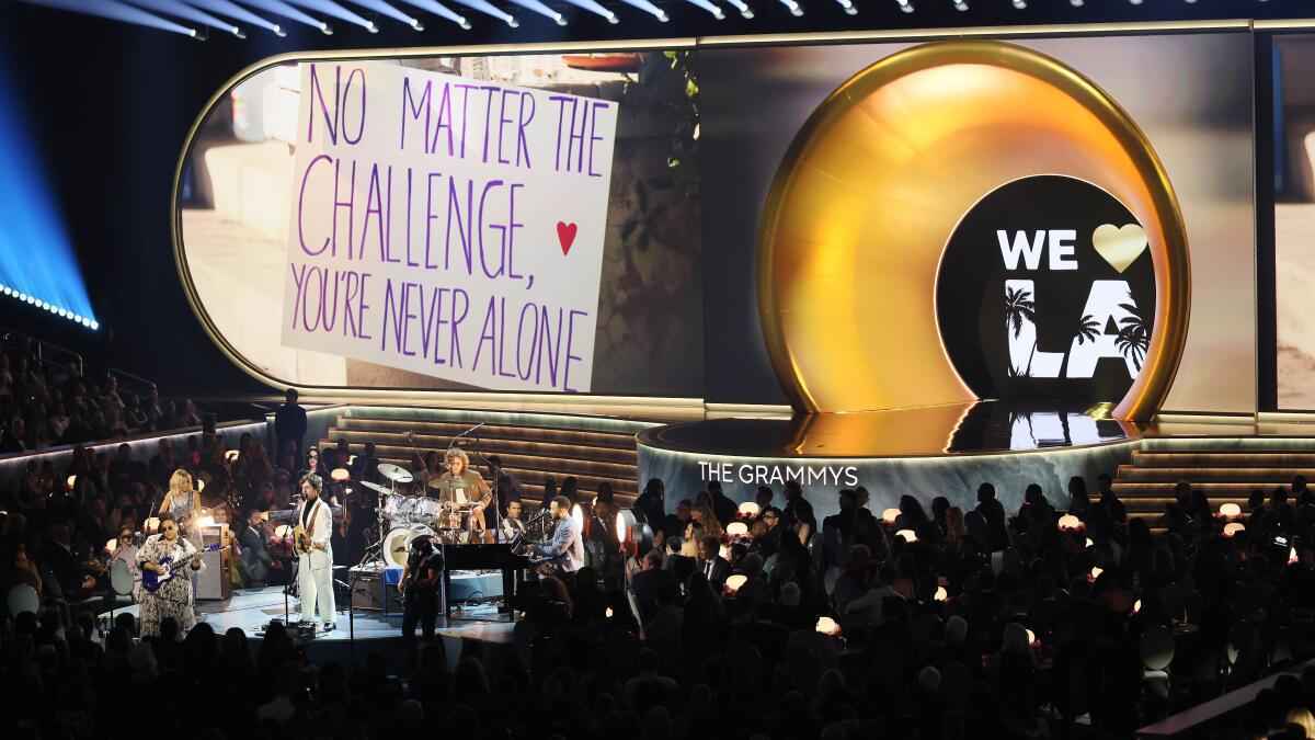 هؤلاء هم أبرز الفائزين بجوائز "غرامي 67" (فيديو)