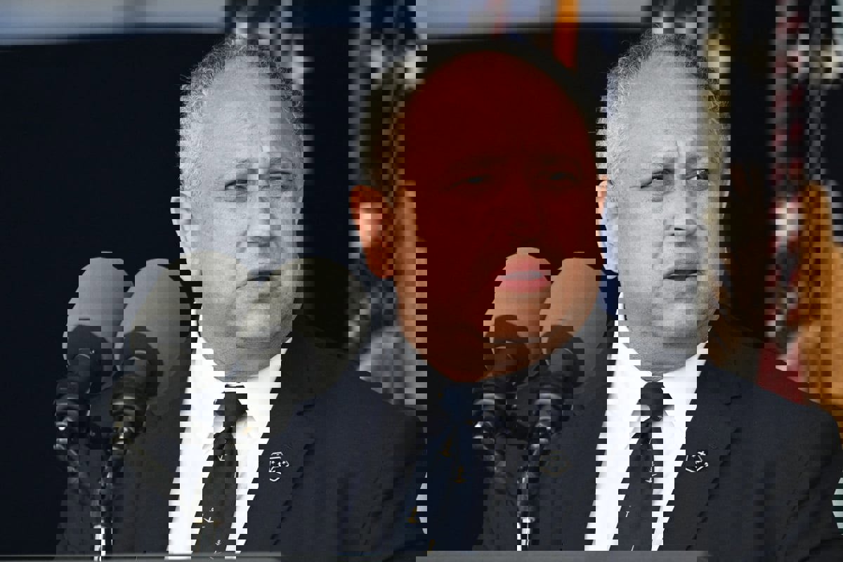 "البحرية الأمريكية": مليار دولار كلفة إحباط هجمات الحوثيين على السفن في 6 أشهر 