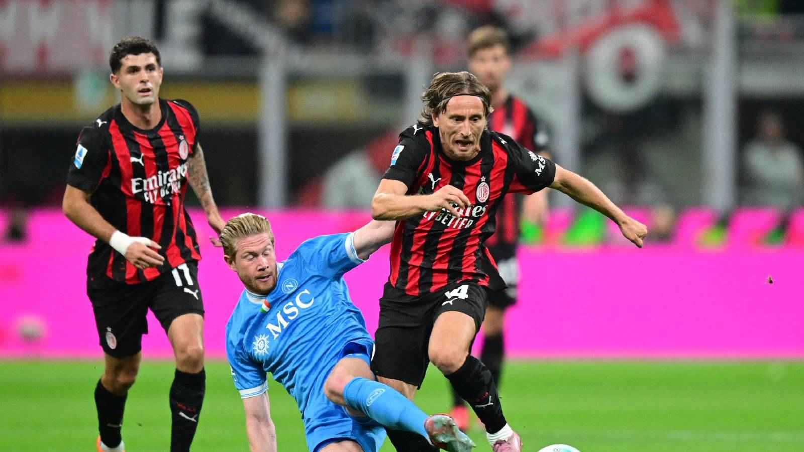 كونتي يطلق تصريحاً نارياً بشأن غضب دي بروين بعد استبداله (فيديو)