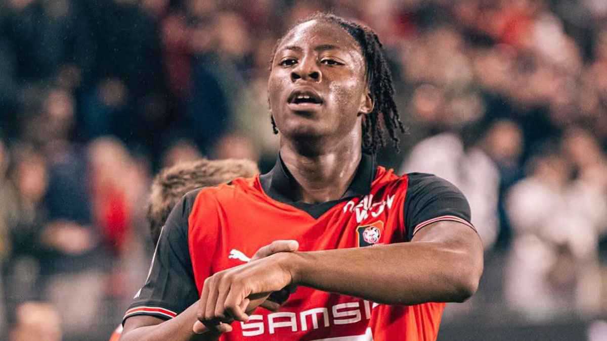 الهلال يقترب من إتمام صفقة موهبة رين الفرنسي بعقد ضخم 