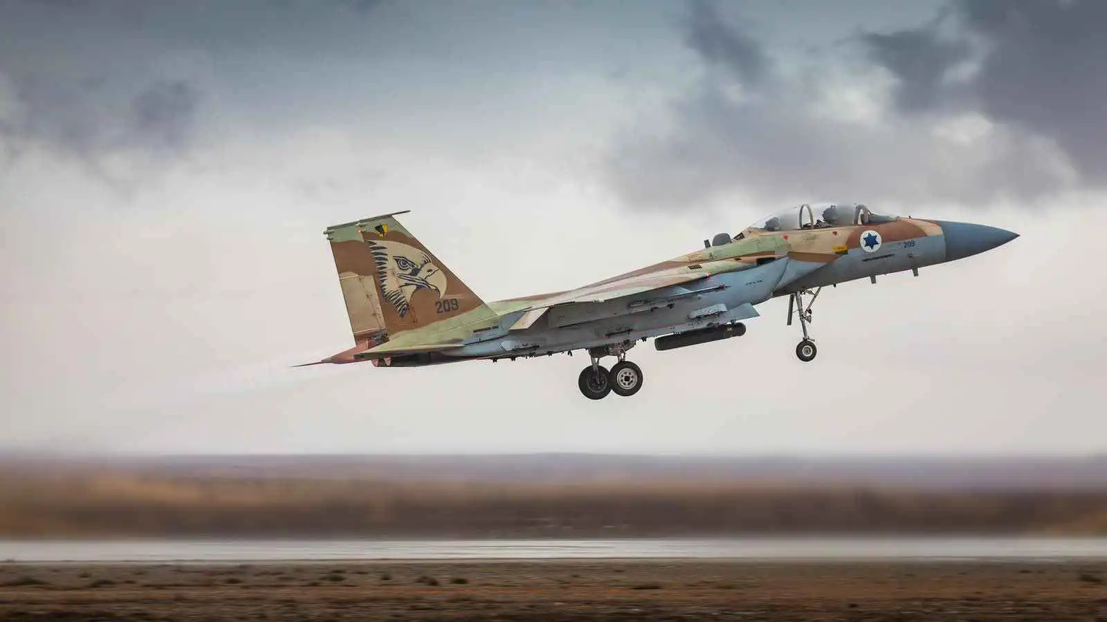 إسرائيل تضرب قلب صناعة الصواريخ والمتفجرات في إيران